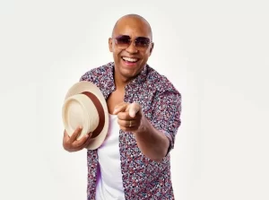 Cantor Salgadinho compartilha como encara carreira de sucesso; confira