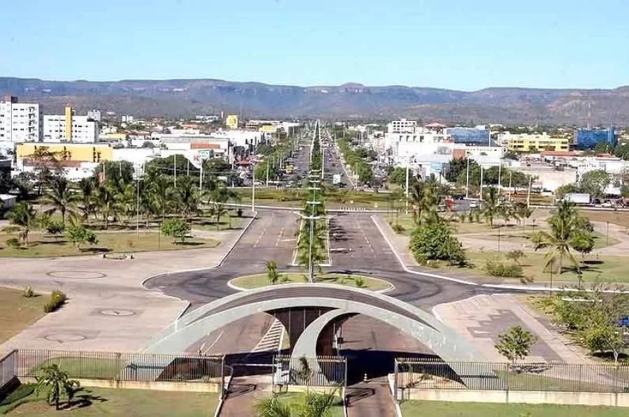 Após ministro Fux intimar TJ e CÃ¢mara para explicarem exclusão de assessores na contagem de comissionados, CÃ¢mara de palmas emite nota