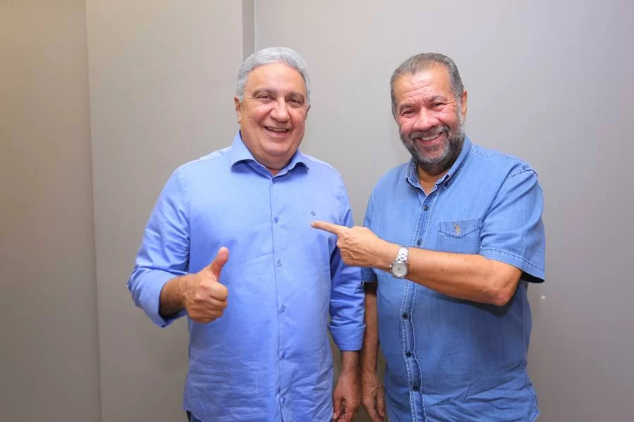 Vice-governador e presidente do PDT no Tocantins, Laurez Moreira parabeniza Ministro Carlos Lupi por redução do teto de juros do consignado