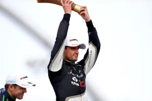 Mitch Evans vence ePrix na primeira corrida da Fórmula E pelo Brasil