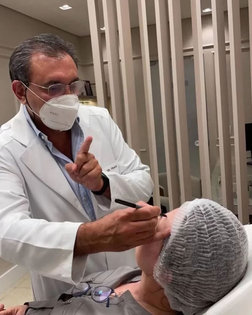 Dermatologista explica quais são os procedimentos dermatológicos preferidos pelas mulheres