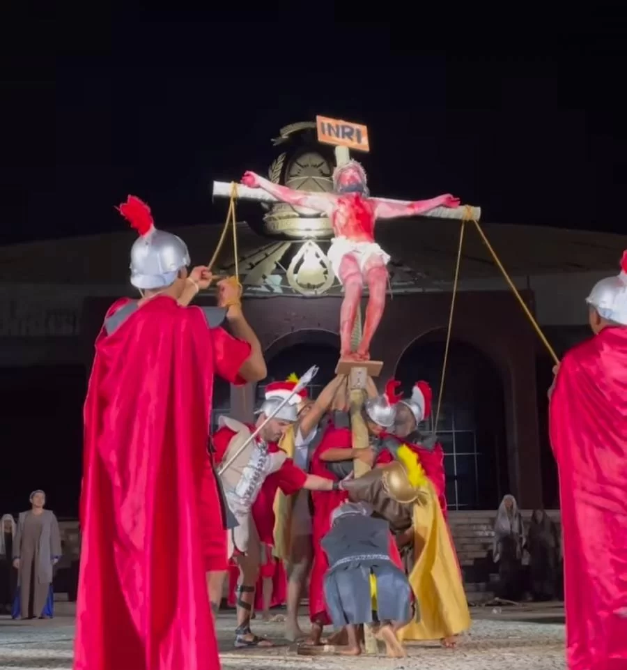 Reflexão e emoção para mais de 7 mil pessoas; confira como foi a 19ª edição da apresentação teatral "Paixão de Cristo" em Palmas