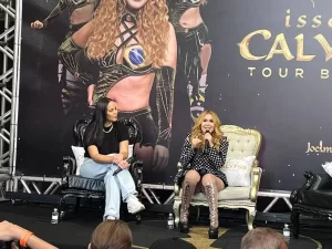 Exclusivo: durante coletiva de imprensa Joelma anuncia participação de Pocah em seu DVD