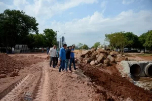 Obra de construÃÂ§ÃÂ£o de bueiro e duplicaÃÂ§ÃÂ£o da NS-04 avanÃÂ§a e chega a 70%