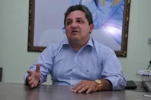 Jair Farias eleito, mais votado da oposiÃÂ§ÃÂ£o acena para apoio ÃÂ¡ Carlesse na AL