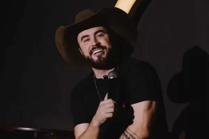 Primeiramente: AOBA! Um show bruto, rústico, sistemático e divertido com Marcus Cirillo