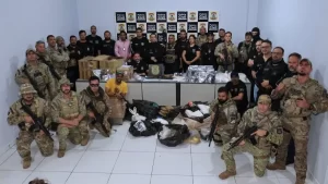 Onze pessoas, suspeitas de narcotráfico e lavagem de dinheiro, são presas durante operação em quatro municípios do estado