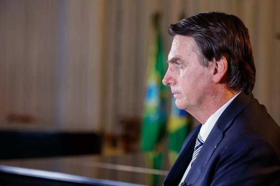 Julgamento que pode tornar Bolsonaro inelegível por abuso de poder é suspenso