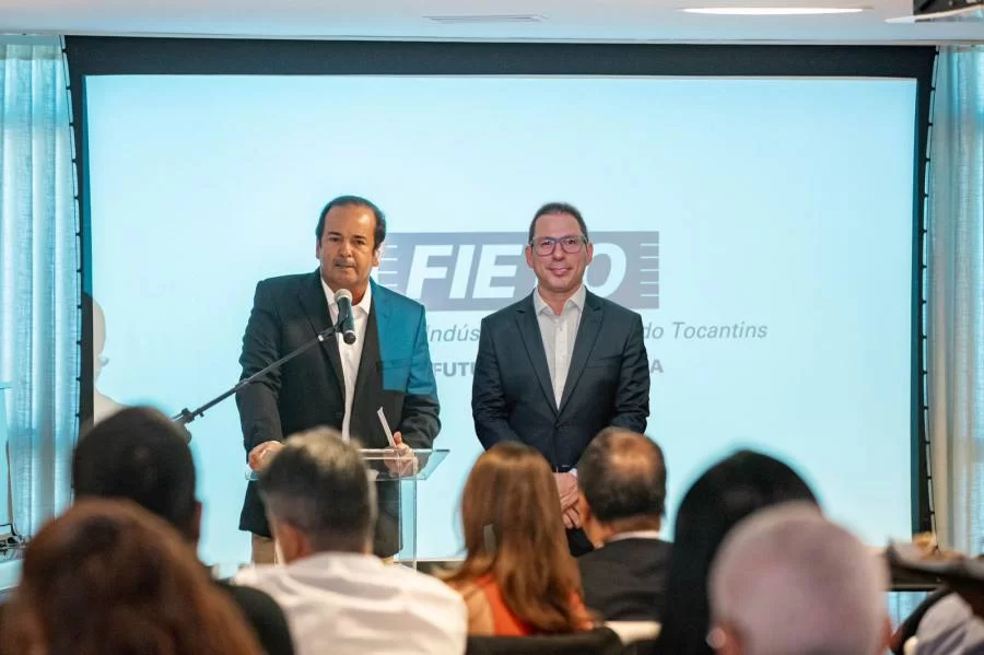 Ex-deputado federal, Marcelo Ramos, fala sobre Reforma Tributária para empresários e autoridades políticas na FIETO