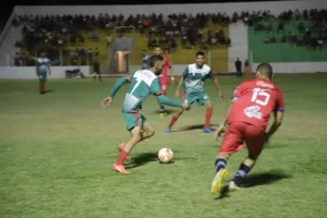 No primeiro jogo da decisão do Copão Sul, desportistas, torcedores e atletas destacam o potencial da competição de futebol amador