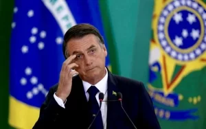 Com o placar de 5 a 2 Tribunal Superior Eleitoral torna Bolsonaro inelegível por oito anos; confira como foi o julgamento do ex-presidente