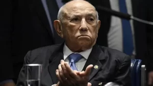 Família faz apelo após repercussão negativa sobre estado de saúde de Siqueira Campos