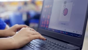 Educação oferta 100 vagas para Pós-Graduação Especialização em DocÃªncia para Educação Profissional e Tecnológica