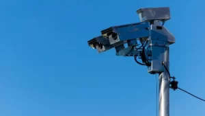 DNIT suspende licitação para instalação de radares em BRs após acusações de sobrepreço