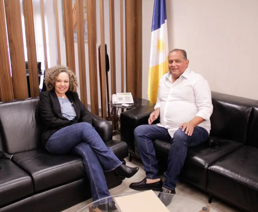 Eduardo Gomes Recebe prefeita de Gurupi, Josi Nunes, em Brasília