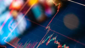 Ibovespa sobe 123 mil pontos e atinge maior nível em 2 anos; dólar cai