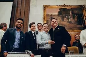 Entrevista exclusiva com Fernando Holiday e Lucas Pavanato, durante filiação ao PL; momento foi marcado por indisposição politica