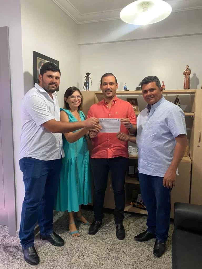 Prefeito de Presidente Kennedy, Batista Cavalcante, se filia ao Partido Progressistas