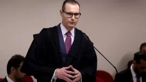 Com entrada de Zanin julgamento sobre drogas e aborto deve caminhar para lado conservador