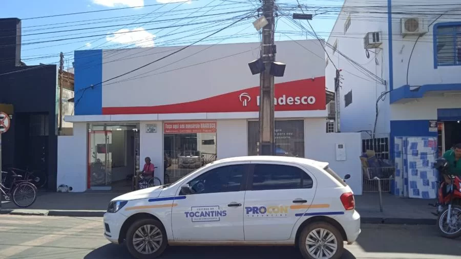 Banco Bradesco de Colinas é autuado pelo Procon após denúncias