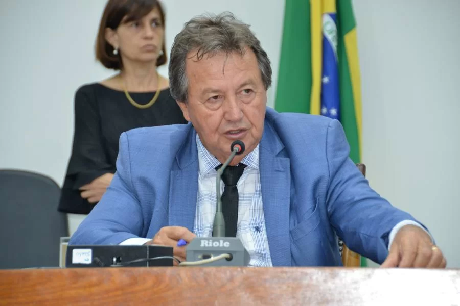 Em moções de aplausos, Vilmar parabeniza prefeitos por realização de eventos tradicionais