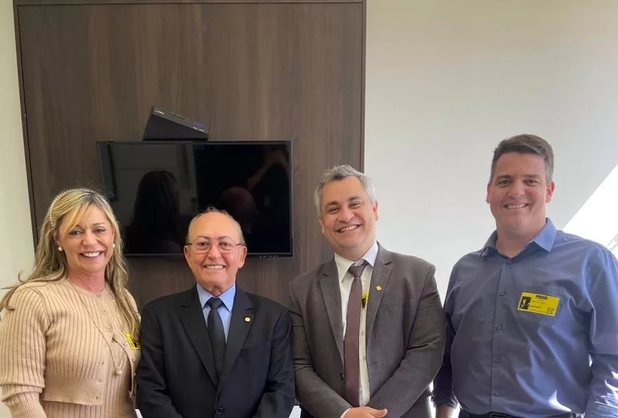 Lázaro Botelho garante R$ 1 milhão para a construção da sede da Defensoria Pública em Colinas