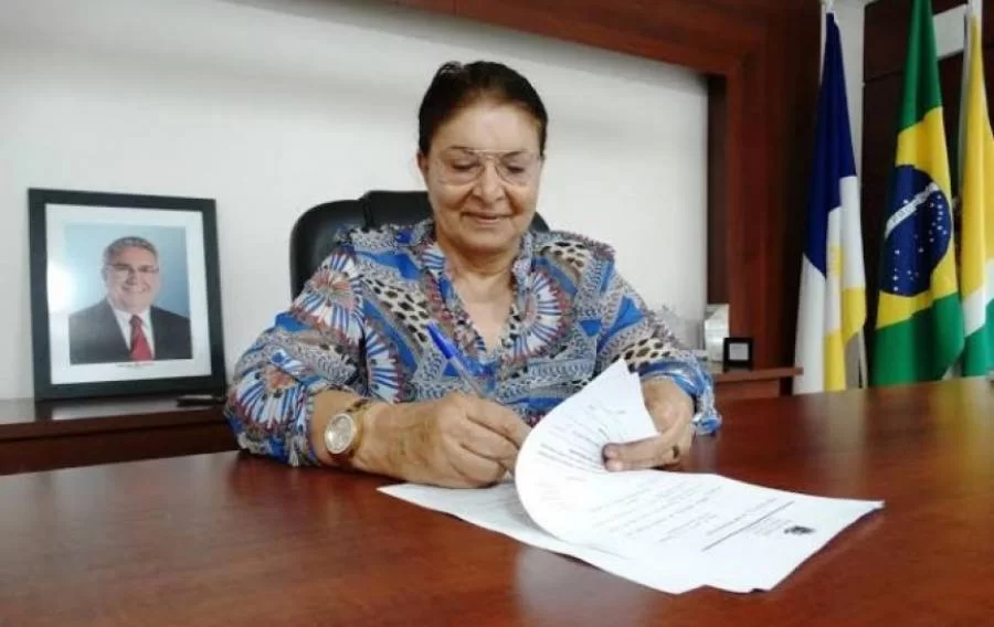 Com quadro grave, mãe de Josi Nunes é transferida para UTI em Palmas