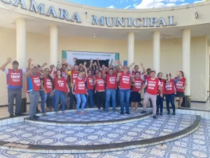 Em greve, Agentes de Endemias e Saúde  de Colinas reivindicam atualização na tabela do PCCR