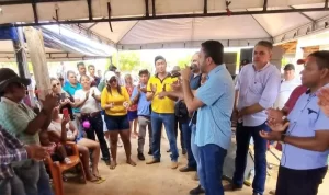Deputado Luciano honra compromisso e leva benefícios ao P.A. Tarumã em Araguacema