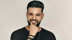 Entrevista exclusiva com o cantor sertanejo Vini Drumond, dono do hit "Cama com Parede"