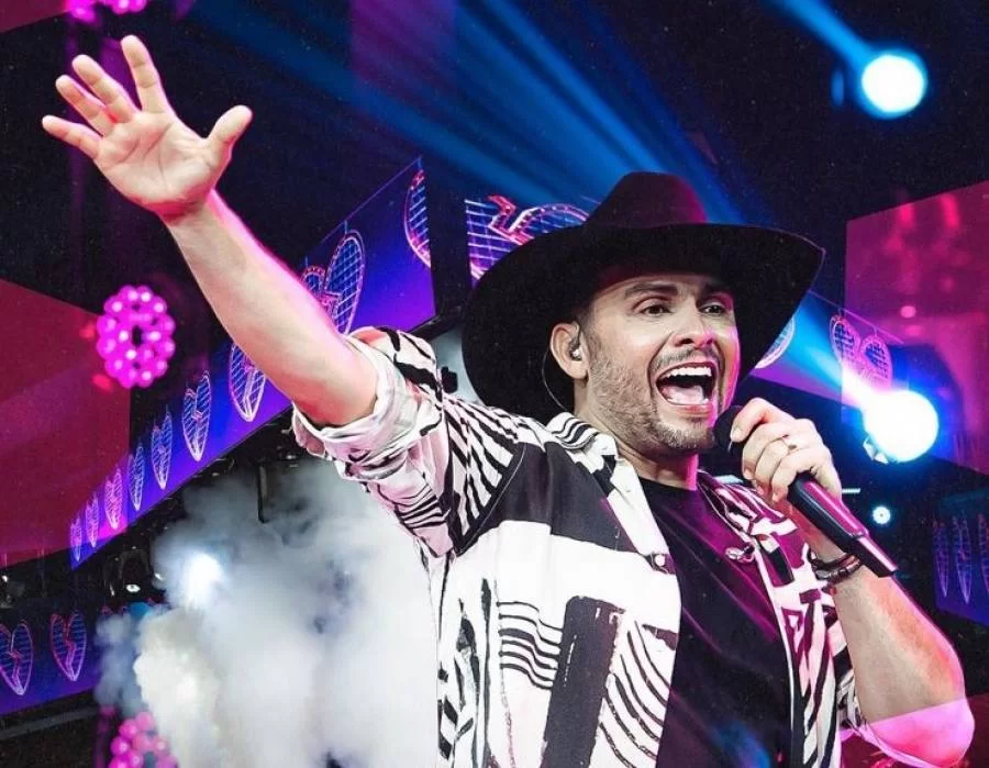 Mano Walter abre 3Âº dia do Festival Gastronômico de Taquaruçu