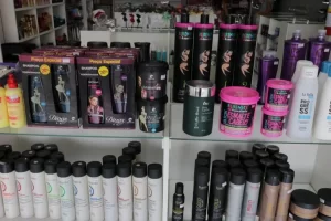 Busca pelo cabelo perfeito movimenta ramo de cosmÃÂ©ticos