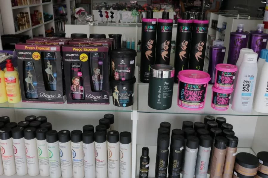 Busca pelo cabelo perfeito movimenta ramo de cosmÃÂ©ticos