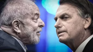 Lula diz que ex-presidente Bolsonaro está envolvido até os dentes em tentativa de golpe no 8 de janeiro