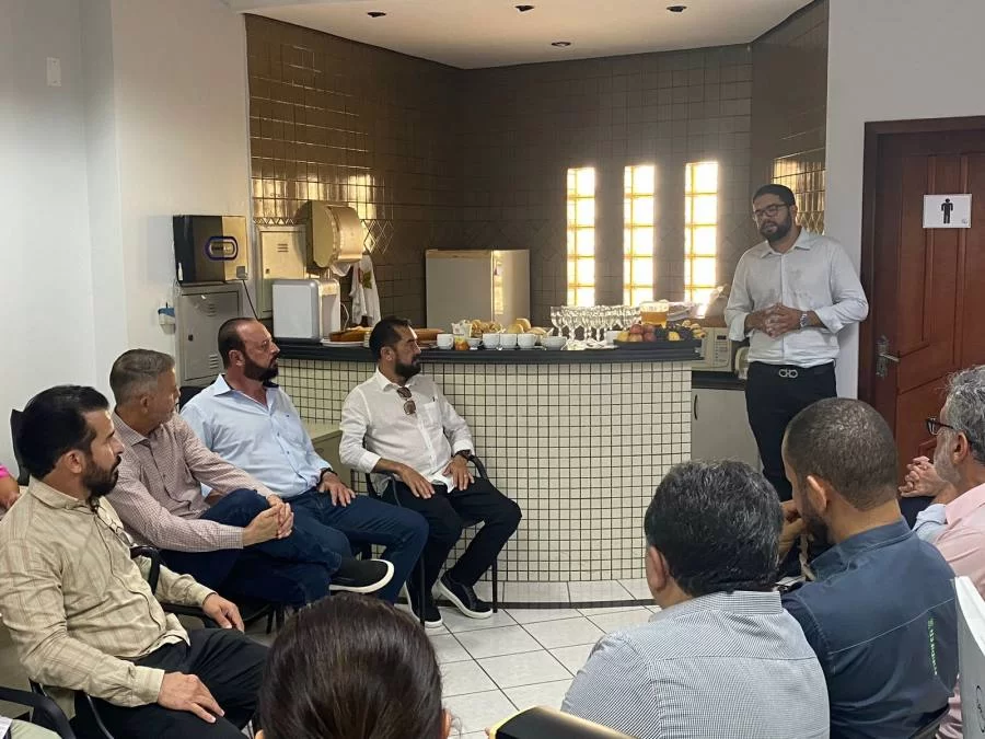 Em processo de Eleições, Associados da ACIARA se reúnem para discutir projetos e alternativas