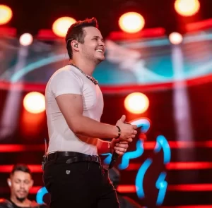 Matheus da Dupla com Kauan passa por cirurgia de emergÃªncia para retirar pedra nos rins