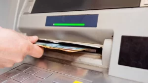 Tá na Conta! Governo antecipa salários dos servidores estaduais