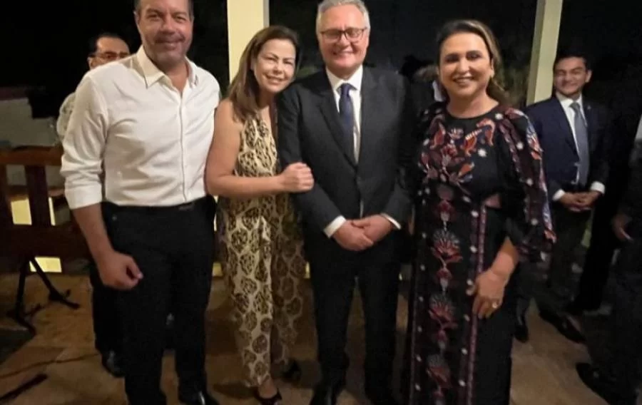 Kátia reúne trÃªs cotados ao STF em jantar; nos bastidores jogada pode surtir efeito com vaga Ministério da Justiça