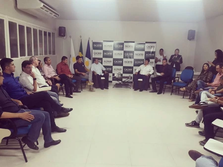 Vicentinho diz que pretende pagar o servidor do estado no dia primeiro de cada mÃªs