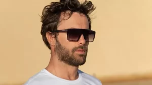 Kayky Brito recebe alta do hospital; ator segue com a reabilitação em casa