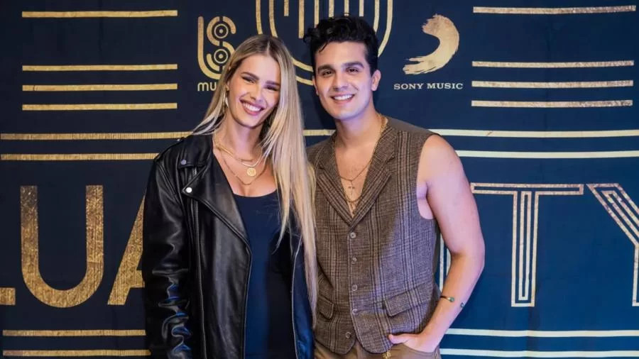 Luan Santana estaria vivendo affair com Yasmin Brunet, diz jornal