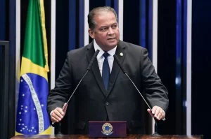 Senador Eduardo Gomes tem trabalho reconhecido no Congresso Nacional e se destaca como um dos principais parlamentares do país