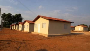 Mais de 100 unidades habitacionais são entregues pelo Governo no Jardim Taquari