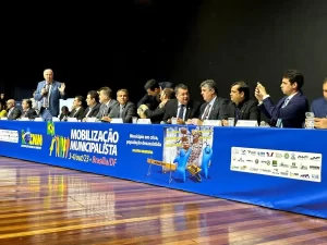 ATM avalia aprovação de compensação do FPM, mas lamenta manobra que retira recursos da Saúde