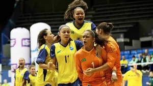 Time tocantinense de futsal feminino é vice-campeão em campeonato mundial na Sérvia