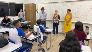 Eduardo do Dertins participa da abertura de cursos da Associação RodaÂ VivaÂ emÂ Colinas