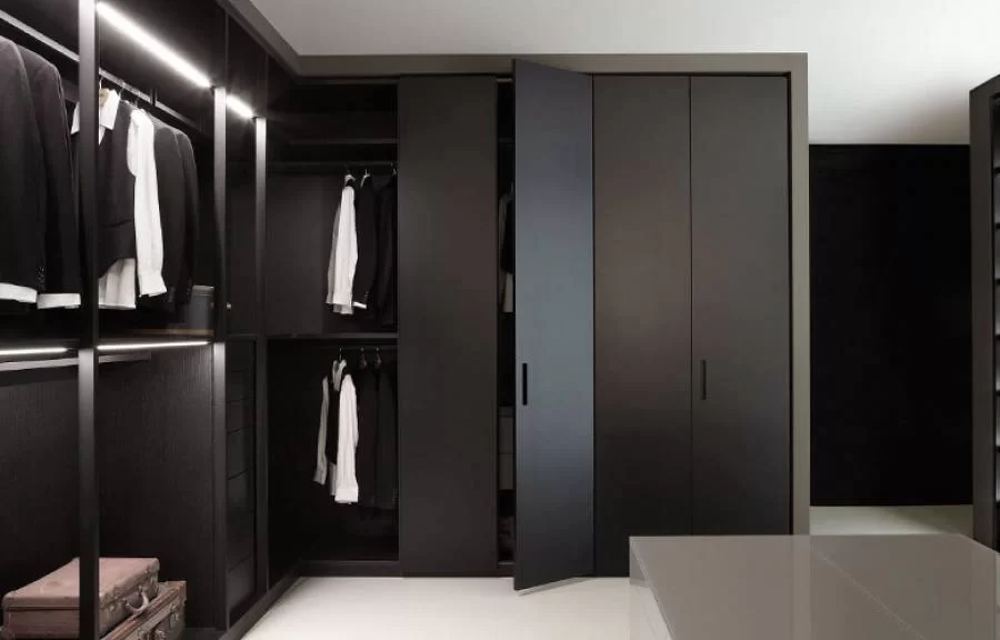 Qual cor usar em uma entrevista de emprego? Débora Máximo te ajuda!