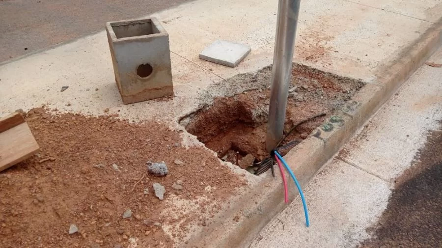 Criminosos furtam cabos de energia da Via da Integração Governador Siqueira Campos, em Gurupi