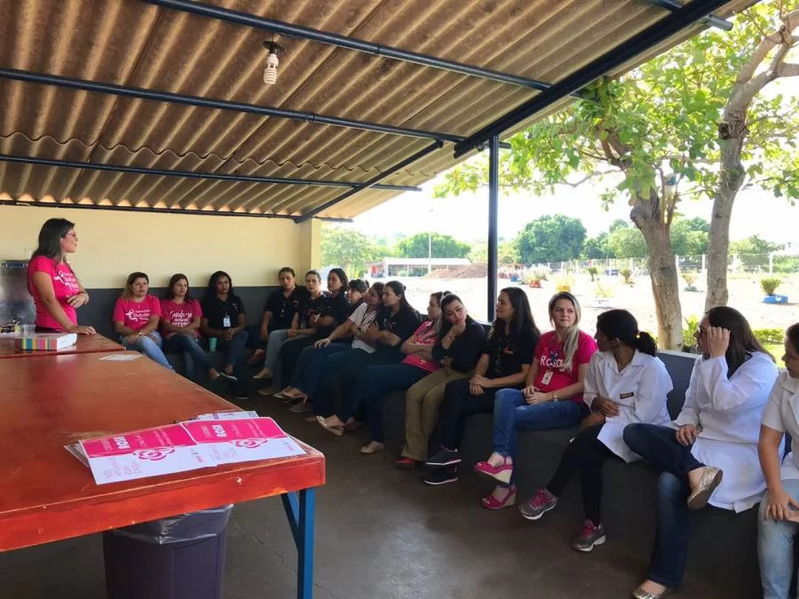 Outubro Rosa termina com aÃÂ§ÃÂ£o de prevenÃÂ§ÃÂ£o na UTPBG