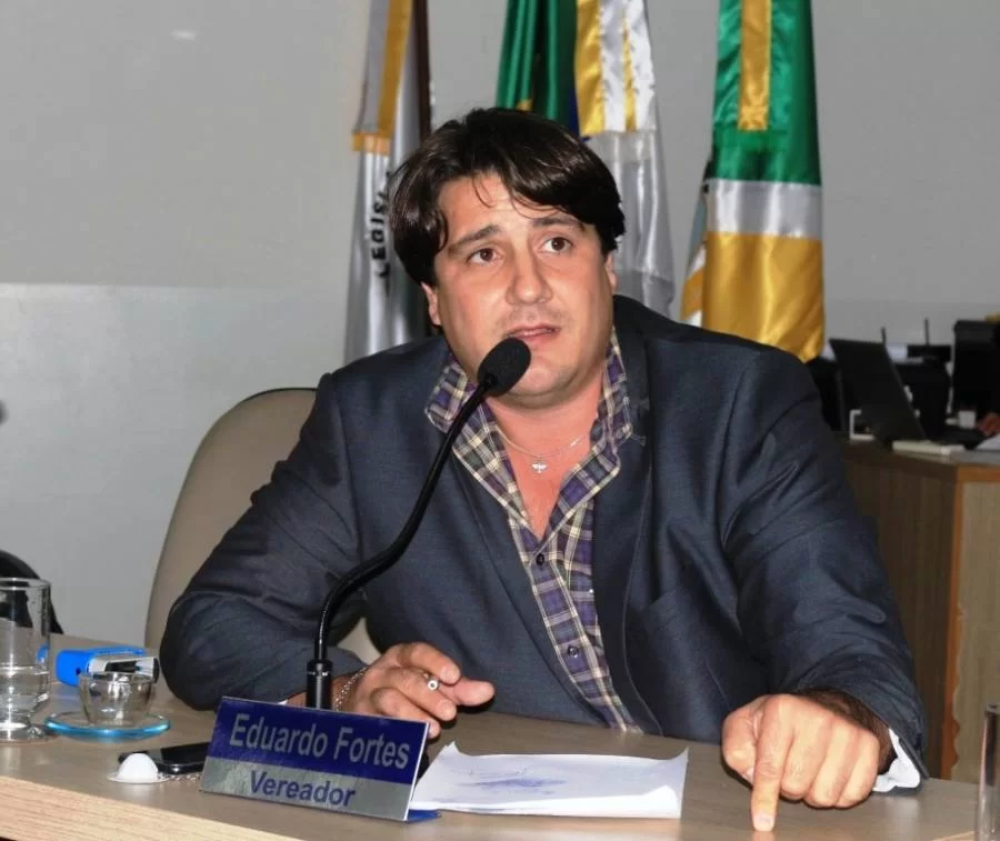 Eduardo Fortes reivindica construÃÂ§ÃÂ£o de espaÃÂ§o para realizaÃÂ§ÃÂ£o de velÃÂ³rios